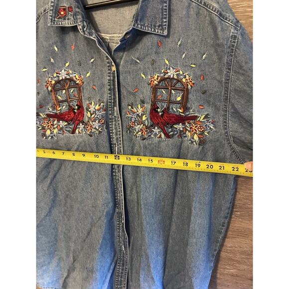 Vintage Cardinal Bird Blue’s Denim Button-Down Long Sleeve XL Embroidered - Picture 2 of 6